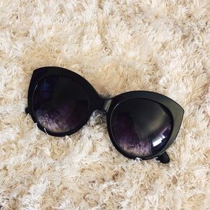 Steve Madden sunglasses